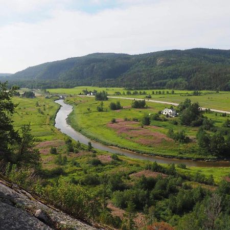 La Chouette Viree Bed and Breakfast Grandes-Bergeronnes Εξωτερικό φωτογραφία
