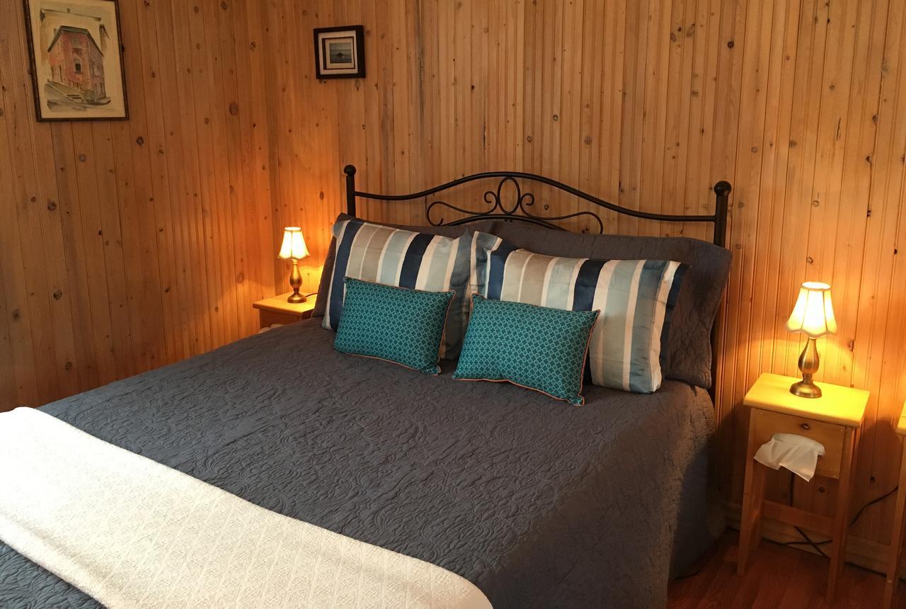 La Chouette Viree Bed and Breakfast Grandes-Bergeronnes Εξωτερικό φωτογραφία