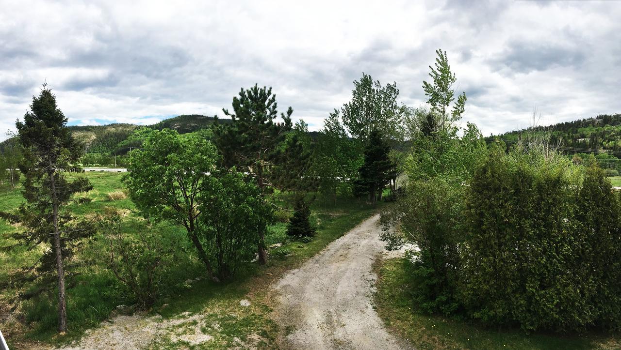 La Chouette Viree Bed and Breakfast Grandes-Bergeronnes Εξωτερικό φωτογραφία