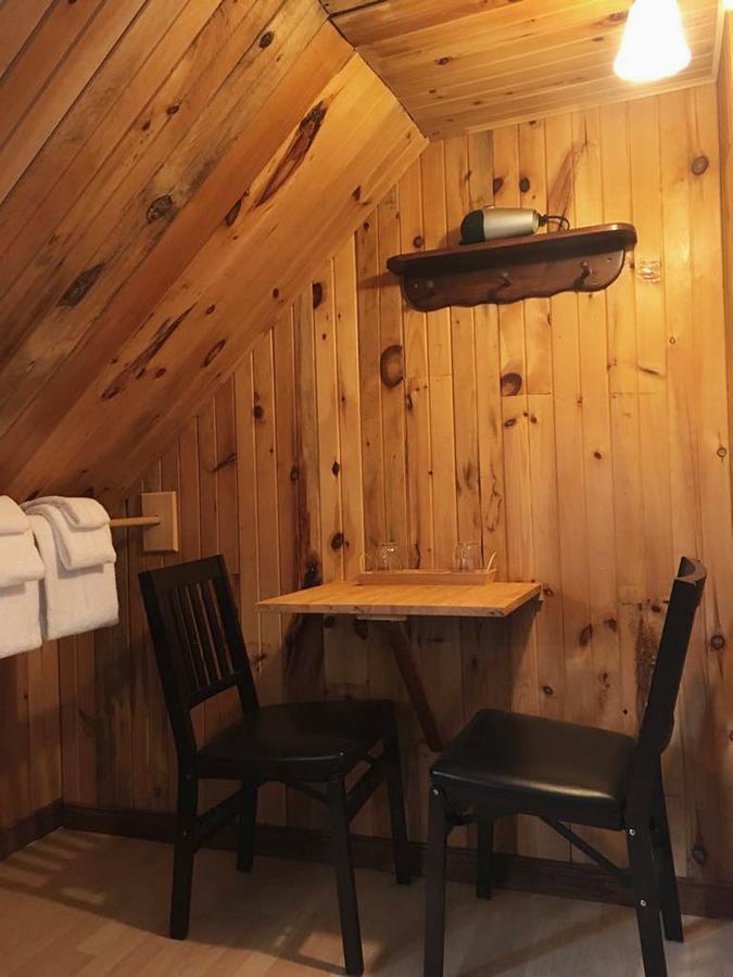 La Chouette Viree Bed and Breakfast Grandes-Bergeronnes Εξωτερικό φωτογραφία