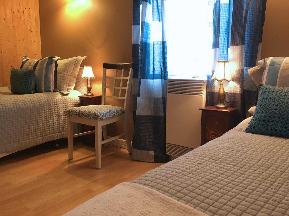 La Chouette Viree Bed and Breakfast Grandes-Bergeronnes Εξωτερικό φωτογραφία
